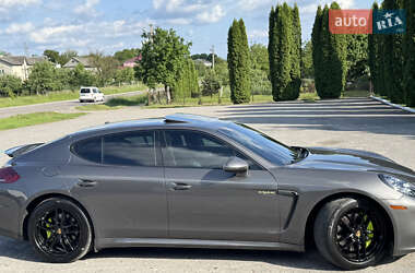 Фастбек Porsche Panamera 2016 в 