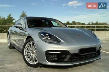 Фастбек Porsche Panamera 2021 в 