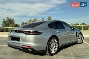 Фастбек Porsche Panamera 2021 в 