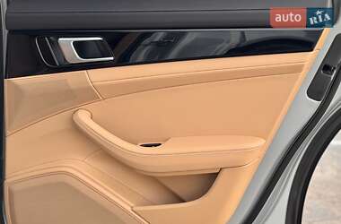 Фастбек Porsche Panamera 2021 в 