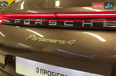 Фастбек Porsche Panamera 2018 в 