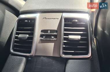 Фастбек Porsche Panamera 2014 в 