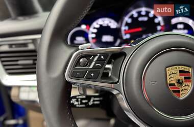 Фастбэк Porsche Panamera 2019 в 