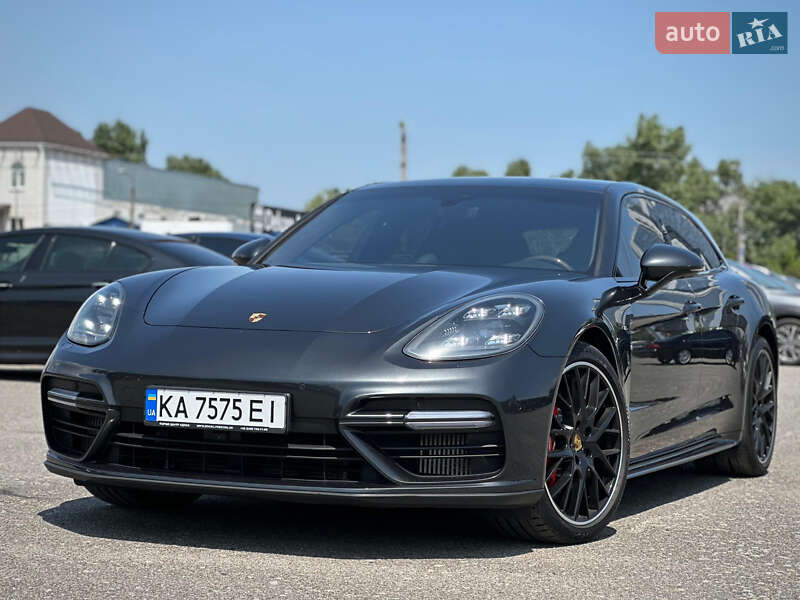 Porsche Panamera 2017