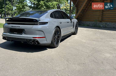 Фастбэк Porsche Panamera 2024 в 
