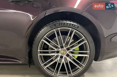 Универсал Porsche Panamera 2018 в 