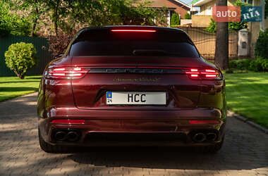 Универсал Porsche Panamera 2018 в 