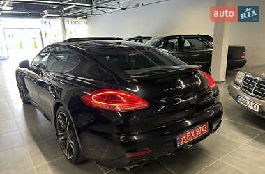 Фастбэк Porsche Panamera 2016 в 