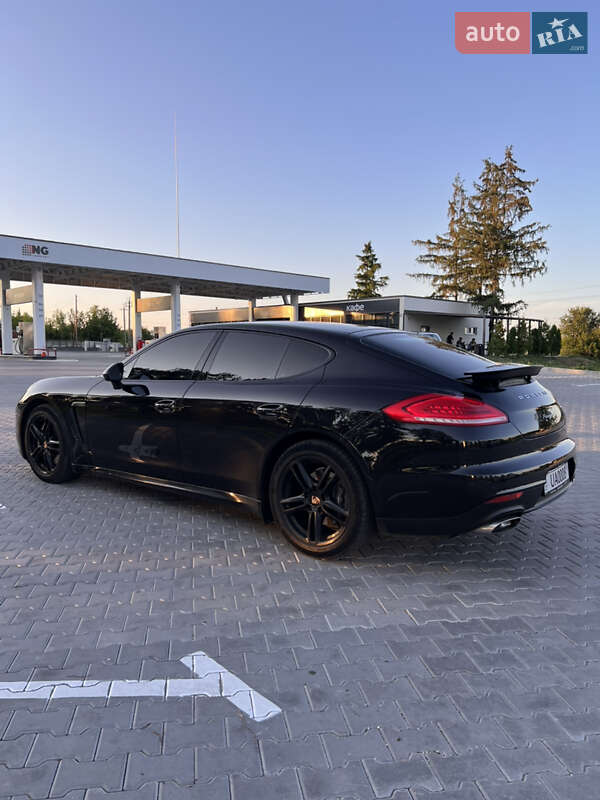 Фастбэк Porsche Panamera 2013 в Виннице фото 5 Фастбэк Porsche Panamera 2013 в Виннице
