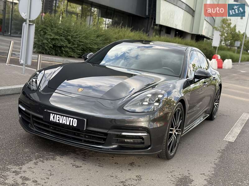 Porsche Panamera 2017