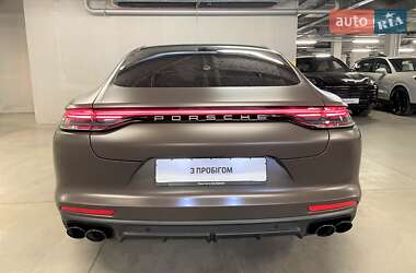 Фастбэк Porsche Panamera 2023 в 