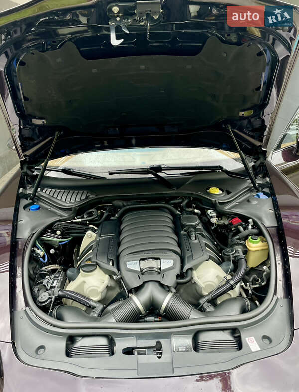 Фастбэк Porsche Panamera 2012 в Киеве