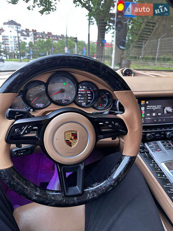 Фастбек Porsche Panamera 2010 в Хмельницькому