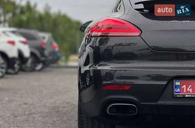 Фастбэк Porsche Panamera 2016 в 