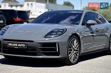 Фастбэк Porsche Panamera 2024 в 