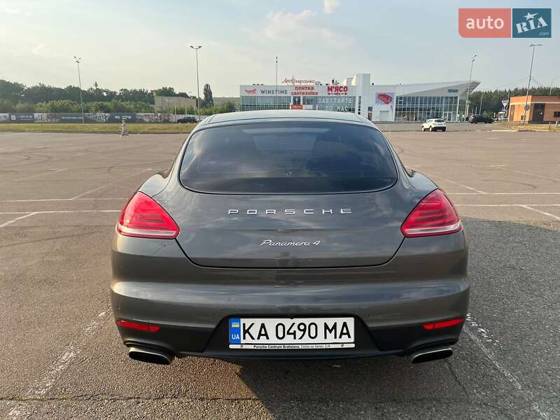 Фастбэк Porsche Panamera 2013 в Киеве фото 5 Фастбэк Porsche Panamera 2013 в Киеве