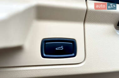 Фастбэк Porsche Panamera 2013 в 