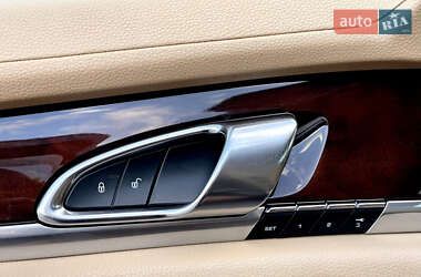 Фастбэк Porsche Panamera 2013 в 