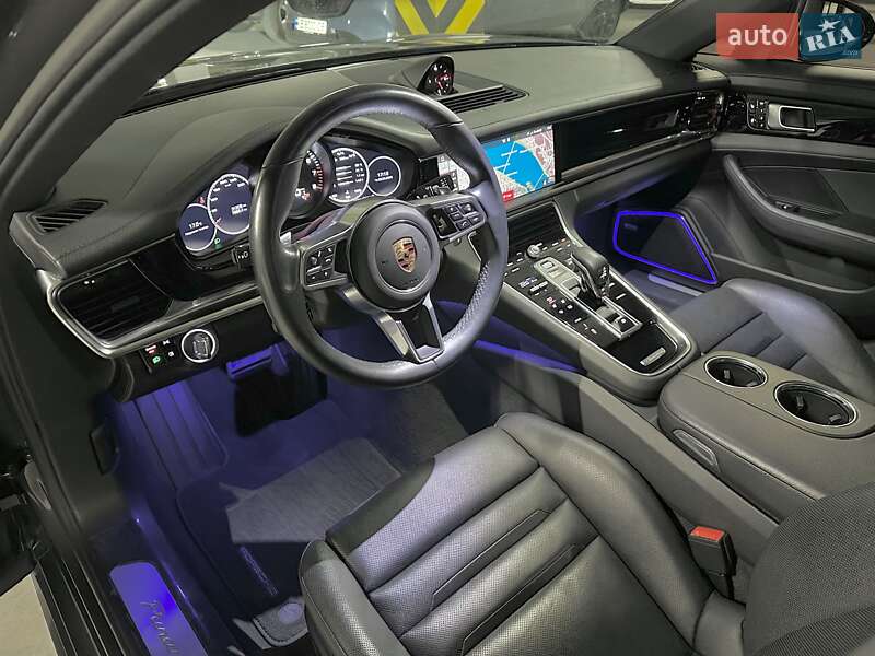 Фастбэк Porsche Panamera 2018 в Днепре