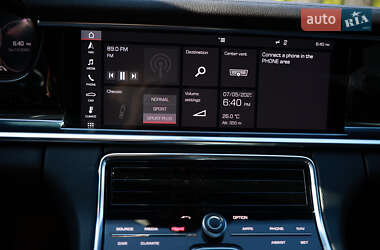 Фастбэк Porsche Panamera 2019 в 