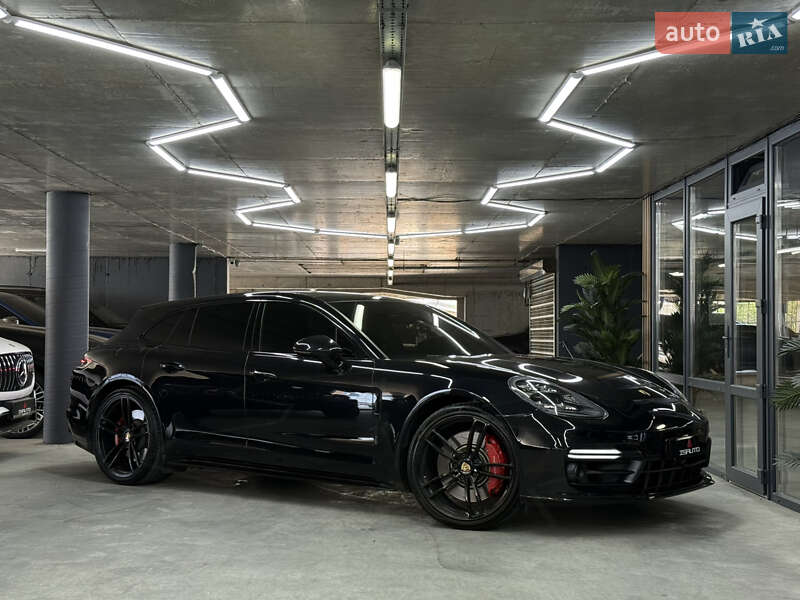 Универсал Porsche Panamera 2017 в Одессе