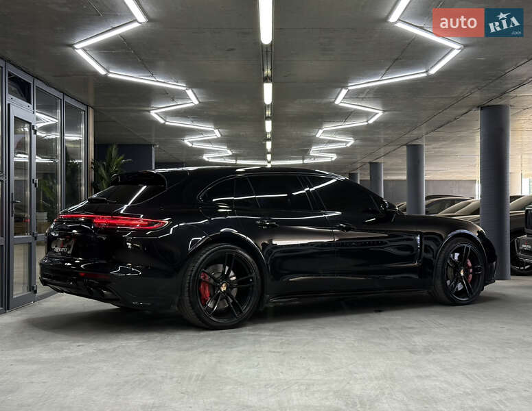 Универсал Porsche Panamera 2017 в Одессе