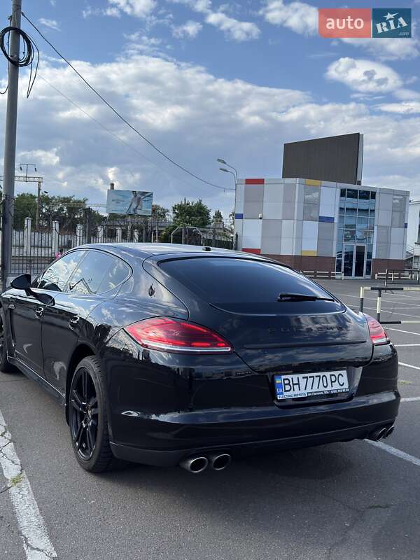 Фастбэк Porsche Panamera 2012 в Одессе фото 15 Фастбэк Porsche Panamera 2012 в Одессе