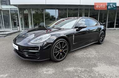 Фастбек Porsche Panamera 2022 в Дніпрі