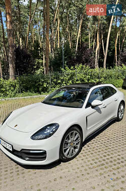 Универсал Porsche Panamera 2020 в 