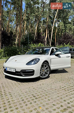 Универсал Porsche Panamera 2020 в 