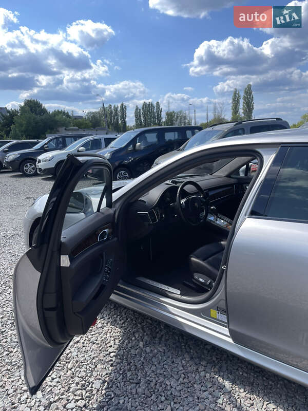 Фастбек Porsche Panamera 2013 в Черкасах фото 6 Фастбек Porsche Panamera 2013 в Черкасах