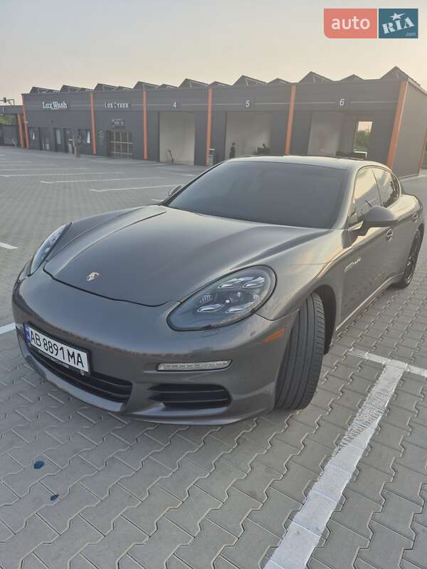 Фастбэк Porsche Panamera 2015 в Виннице фото 26 Фастбэк Porsche Panamera 2015 в Виннице