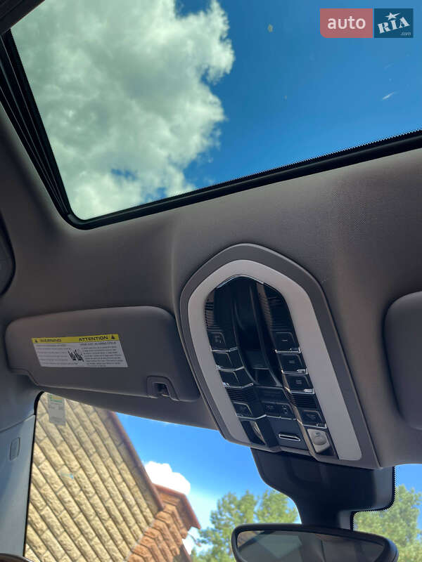 Фастбек Porsche Panamera 2010 в Києві