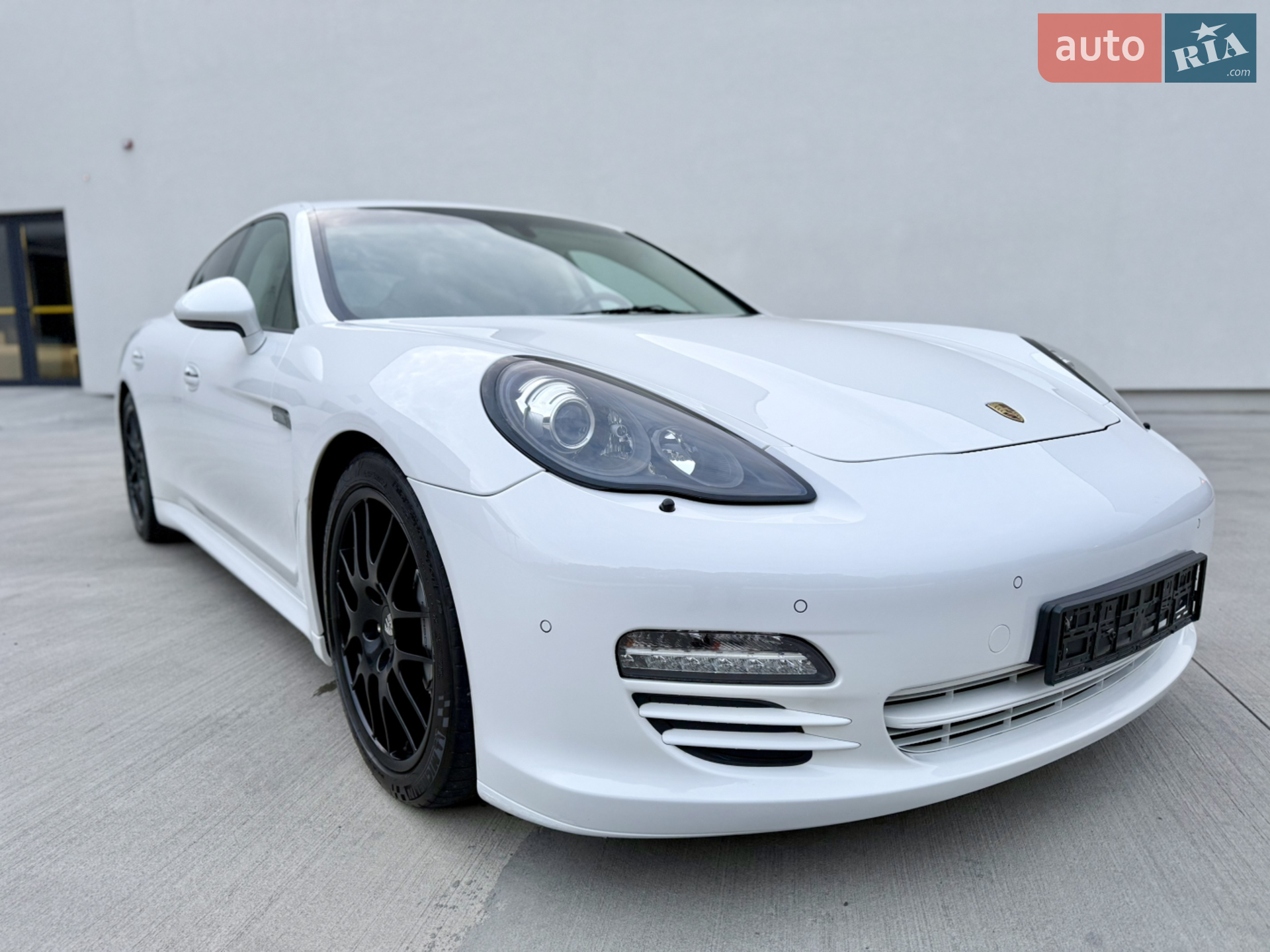 2011 Porsche Panamera - мініатюра 15