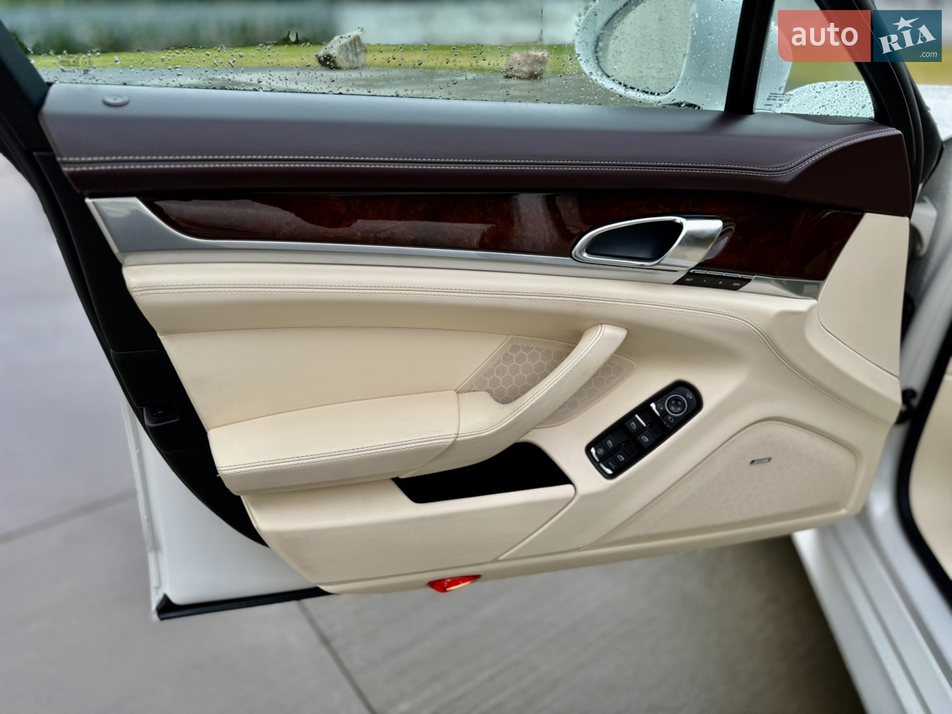 2011 Porsche Panamera - мініатюра 38