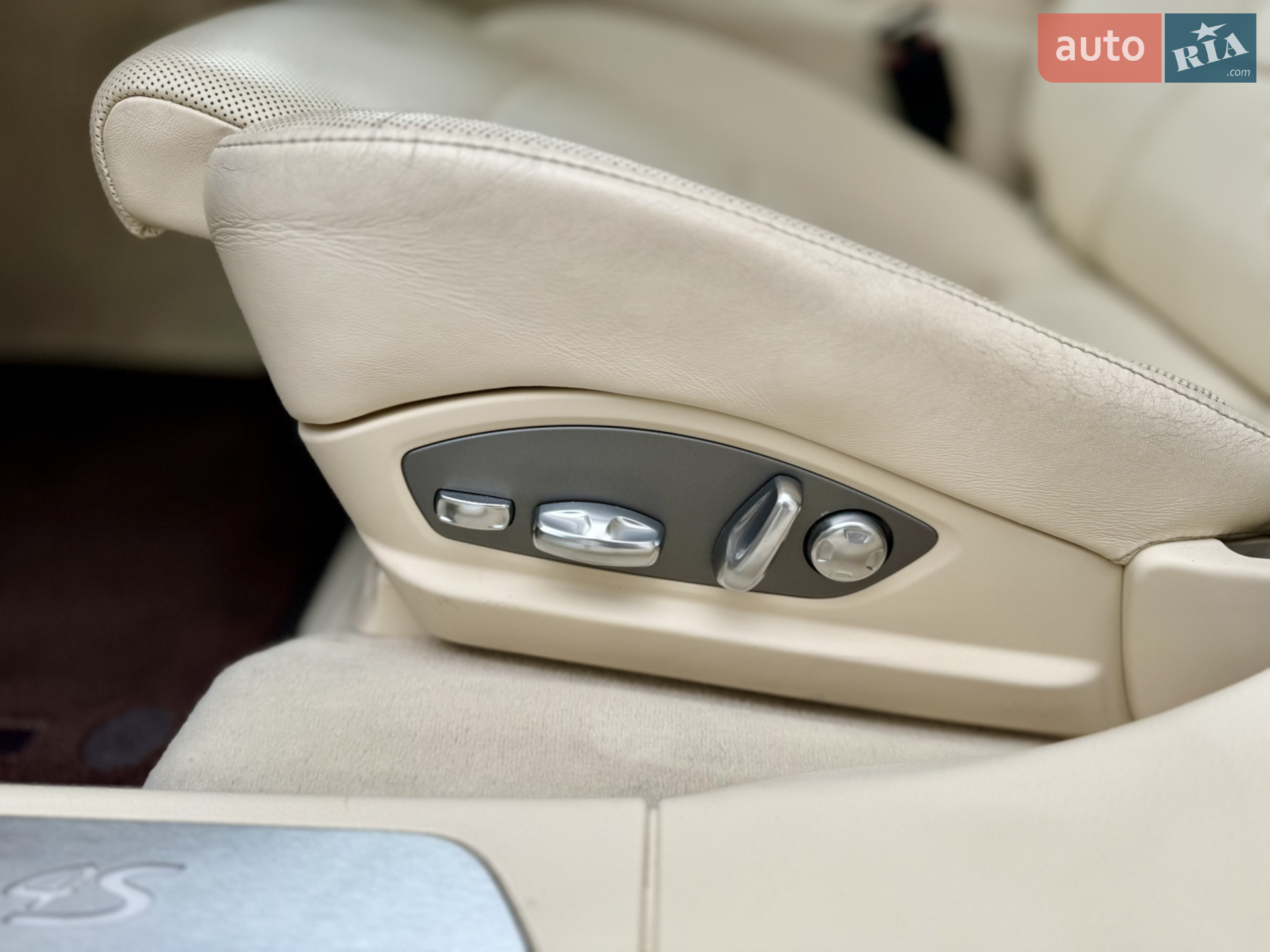2011 Porsche Panamera - мініатюра 41