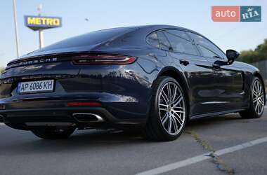Фастбэк Porsche Panamera 2019 в 