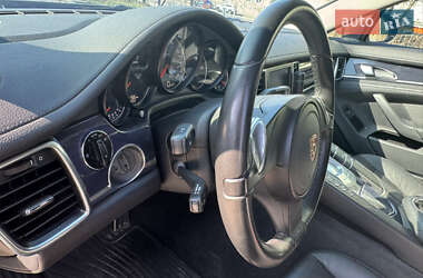 Фастбэк Porsche Panamera 2010 в 