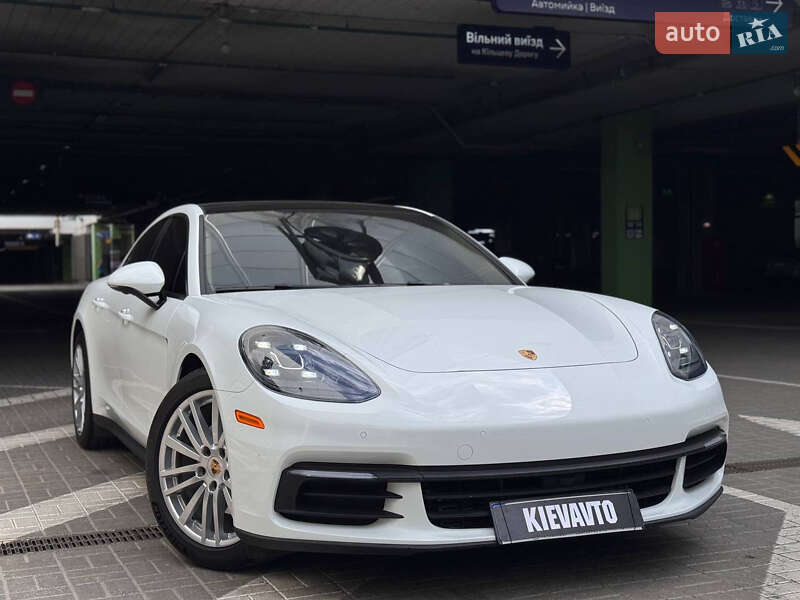 Фастбэк Porsche Panamera 2019 в Киеве фото 4 Фастбэк Porsche Panamera 2019 в Киеве