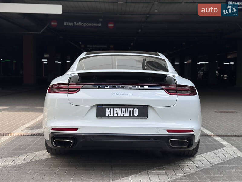 Фастбэк Porsche Panamera 2019 в Киеве фото 8 Фастбэк Porsche Panamera 2019 в Киеве