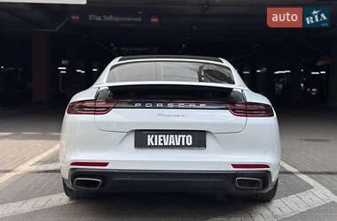 Фастбэк Porsche Panamera 2019 в 