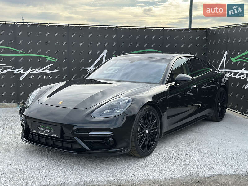 Porsche Panamera 2018