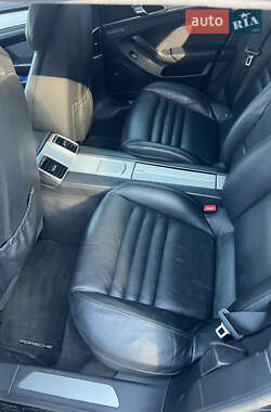 Фастбэк Porsche Panamera 2009 в 