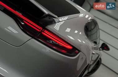 Фастбэк Porsche Panamera 2020 в 