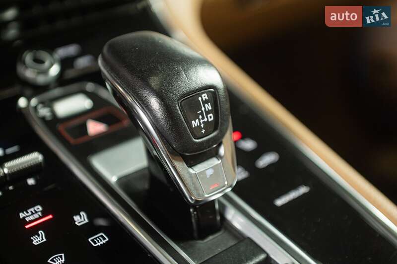 Фастбэк Porsche Panamera 2018 в Одессе фото 27 Фастбэк Porsche Panamera 2018 в Одессе