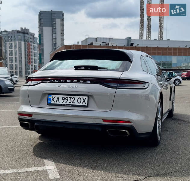 Универсал Porsche Panamera 2020 в 