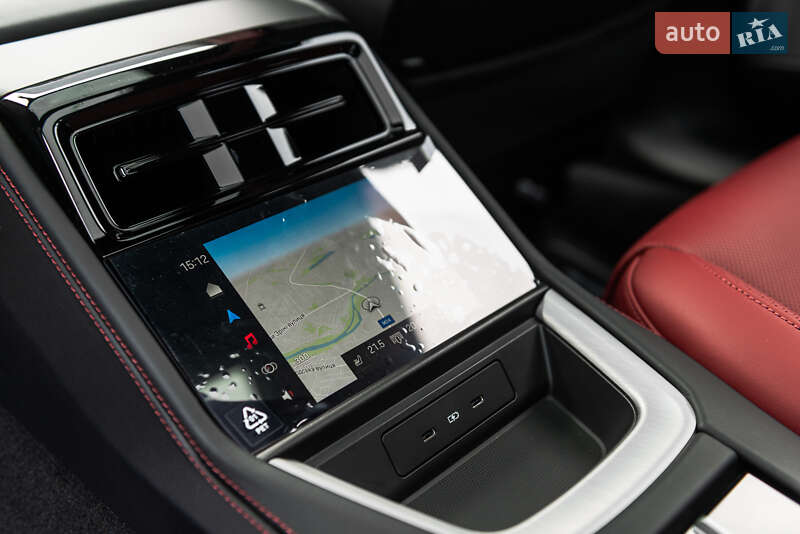 Фастбэк Porsche Panamera 2024 в Мукачево