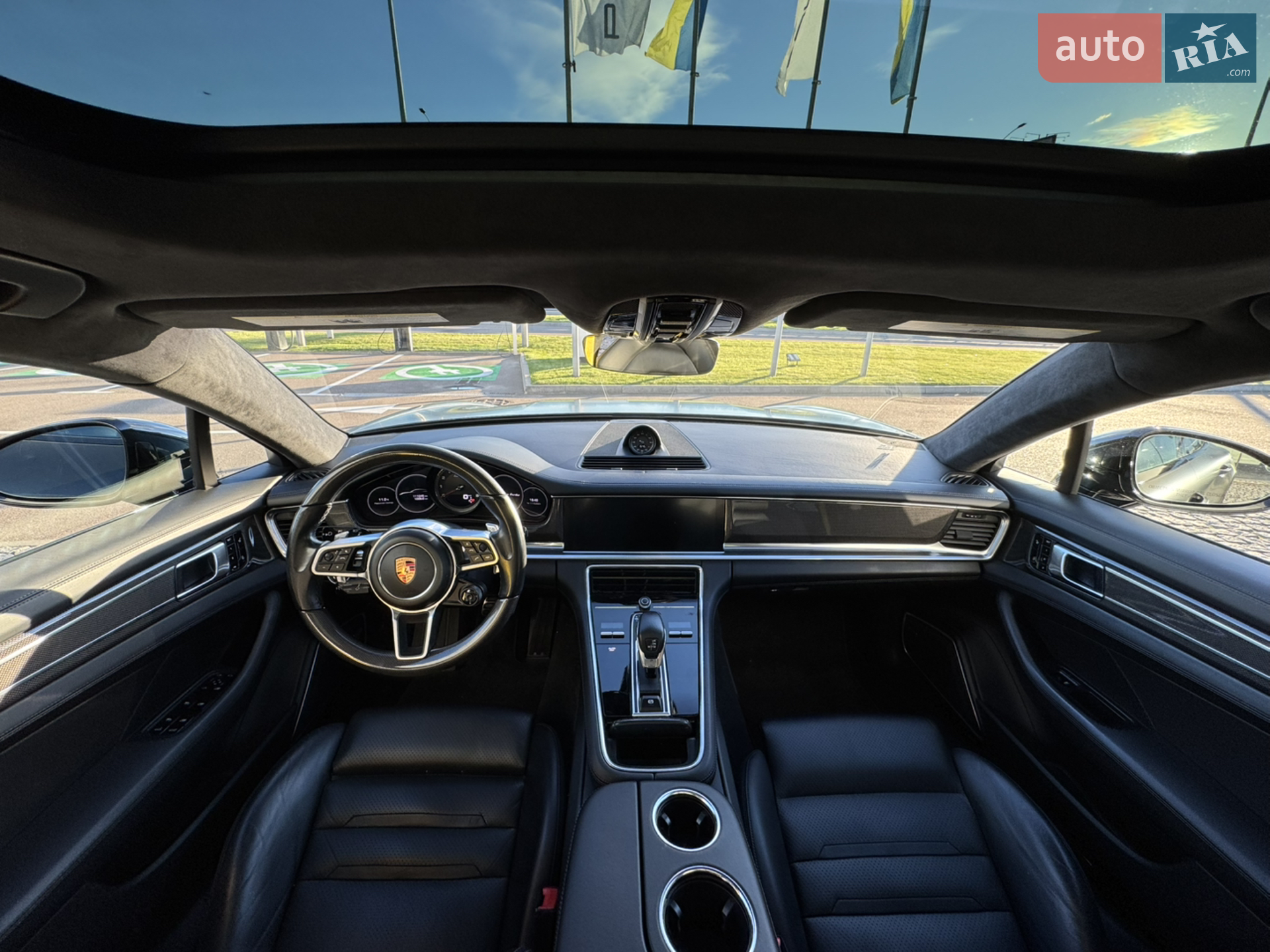 2017 Porsche Panamera - мініатюра 69