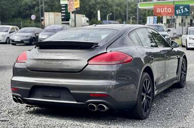 Фастбэк Porsche Panamera 2014 в 