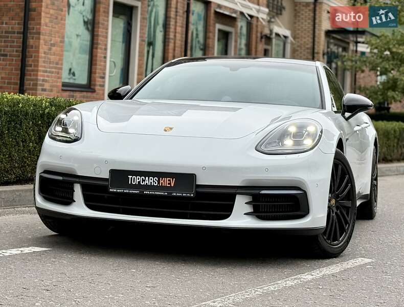 Фастбэк Porsche Panamera 2017 в Киеве фото 2 Фастбэк Porsche Panamera 2017 в Киеве